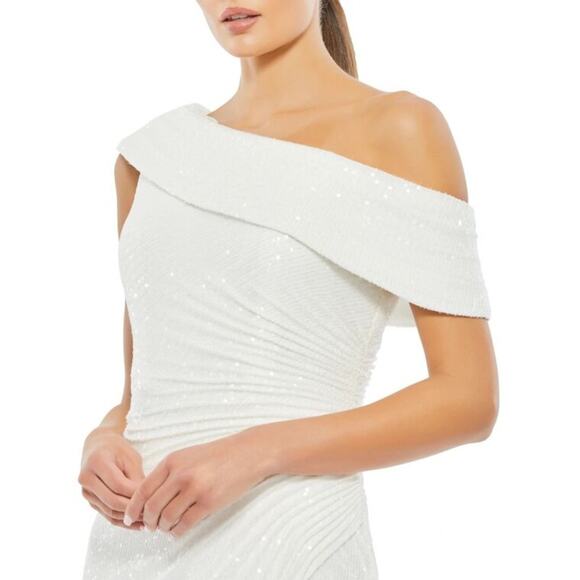 NWT Ieena for Mac Duggal White Sparkle Off the Shoulder Maxi Gown (Style 26550) - Picture 2 of 3